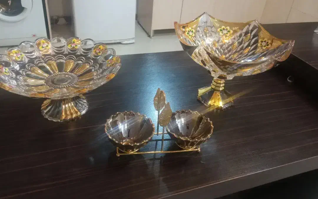 عصرانه خوری قابلمه کریستال چین سوگاکتری قوری استیل|کلکسیون اشیاء عتیقه|مشهد, کوثر|دیوار