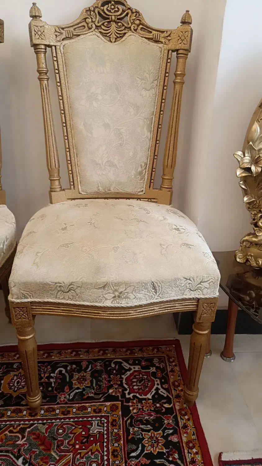 6عدد صندلی اصل سلطنتی|میز و صندلی غذاخوری|خرم‌آباد (تنکابن), |دیوار