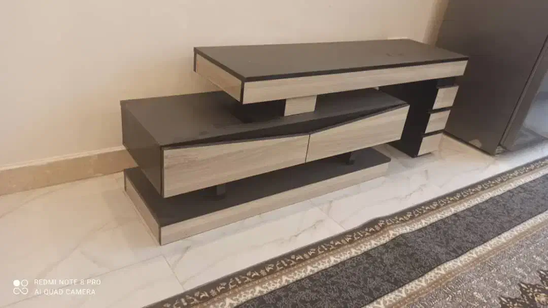 میز تلویزیون دو تیکه تمیز|میز تلویزیون|قرچک, باقرآباد|دیوار
