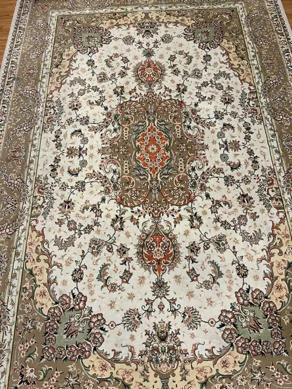 فرش ۱۲، ۹ و ۶ متری|فرش|شیراز, گلشن|دیوار