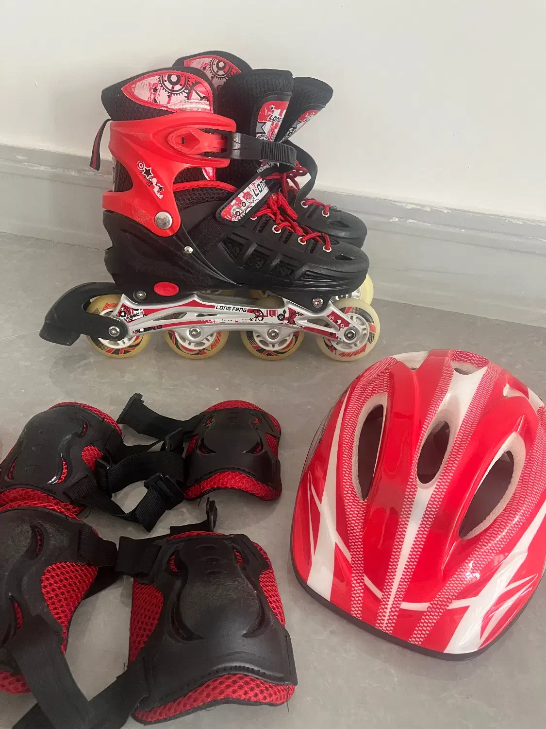 اسکیت سایز ۴۰تا ۴۳ در حد نو|دوچرخه، اسکیت، اسکوتر|خرمآباد, |دیوار