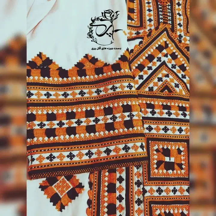 جالر دوز هست|لباس|خاش, |دیوار