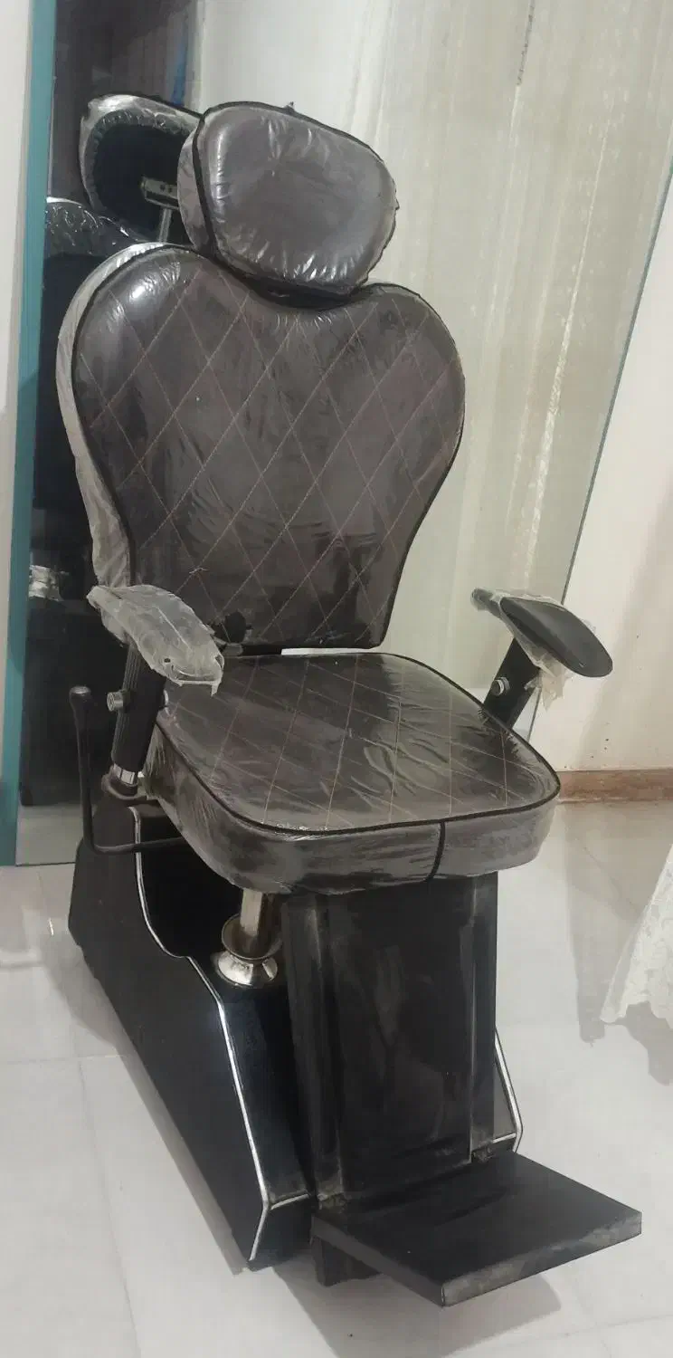 صندلی ارایشگاه|آرایشگاه و سالنهای زیبایی|گیلان غرب, |دیوار