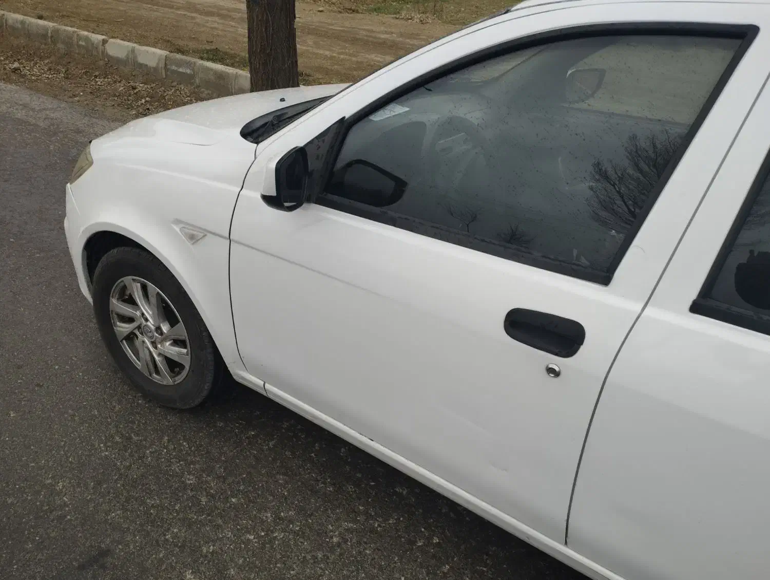 ساینا ۹۸|خودرو سواری و وانت|گلپایگان, |دیوار