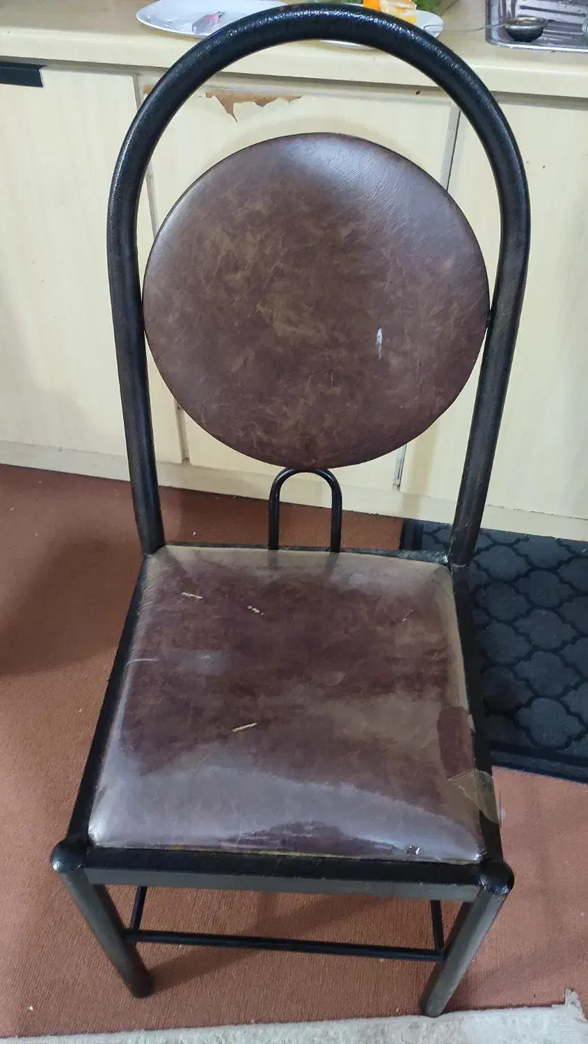 صندلی|میز و صندلی غذاخوری|چابکسر, |دیوار