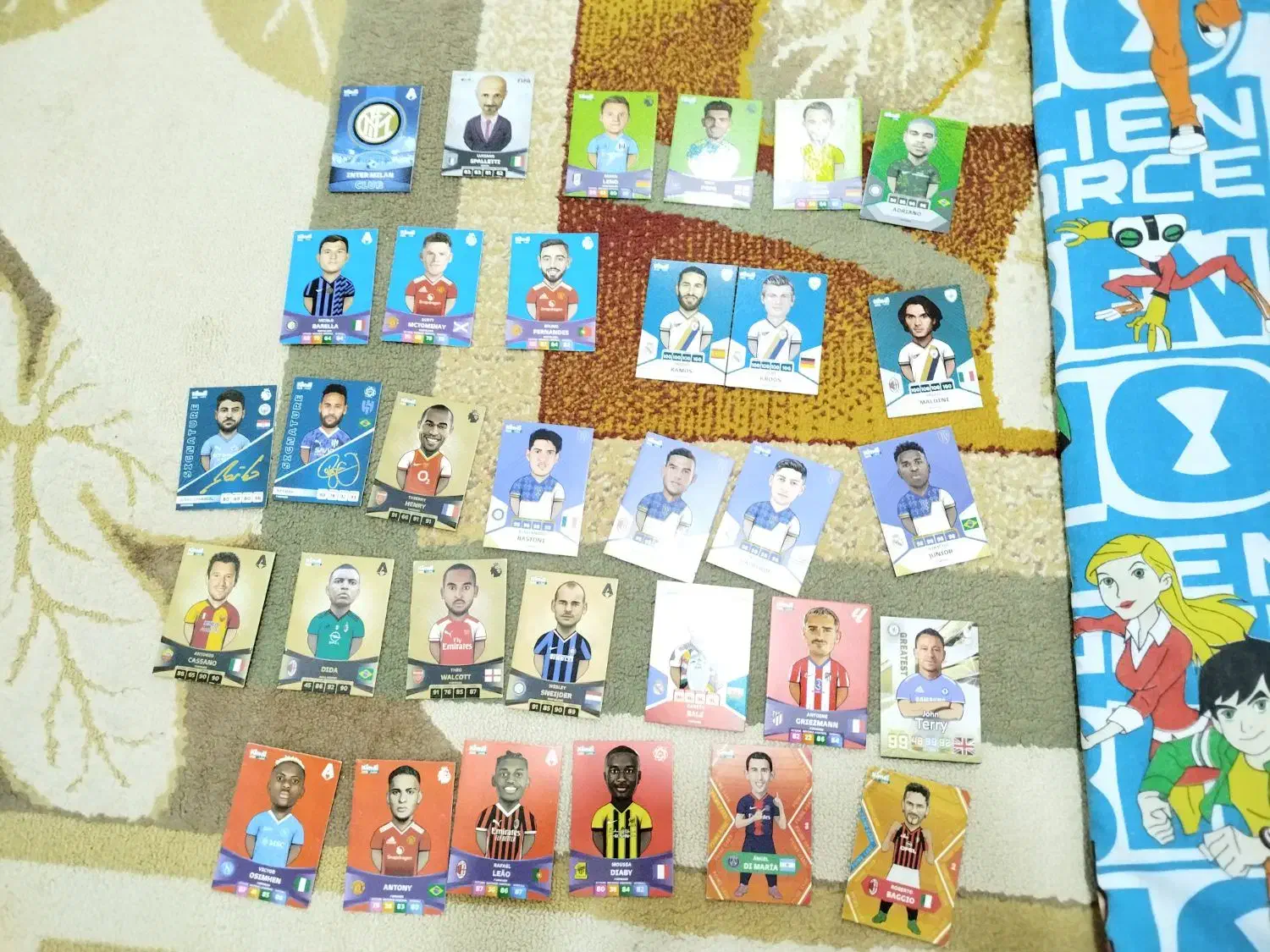 کیمدی|اسباب‌‌بازی|دره شهر, |دیوار