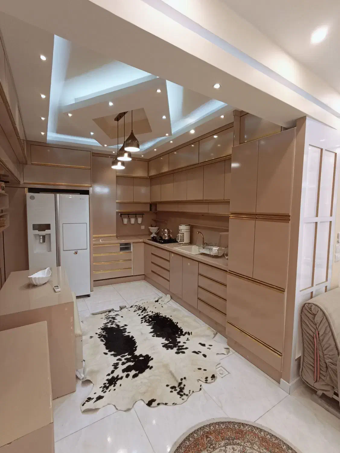 اجاره یک واحد لوکس و اوکازیون در قطران  شهریار|اجارهٔ آپارتمان|تبریز, |دیوار