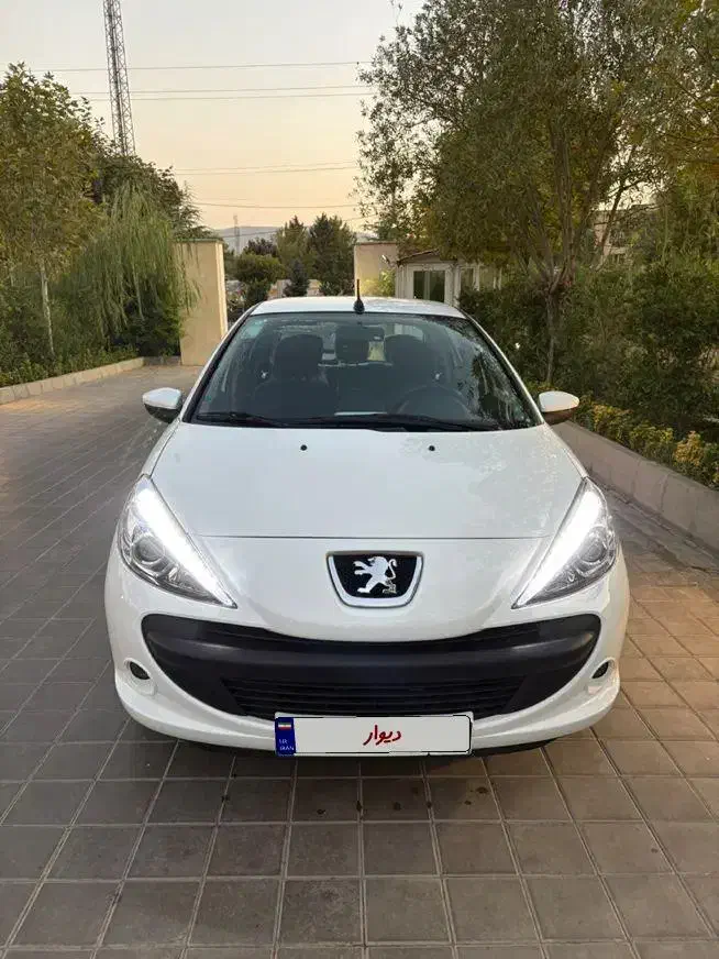 پژو۲۰۷ اتومات سقف فلز|خودرو سواری و وانت|تهران, ازگل|دیوار
