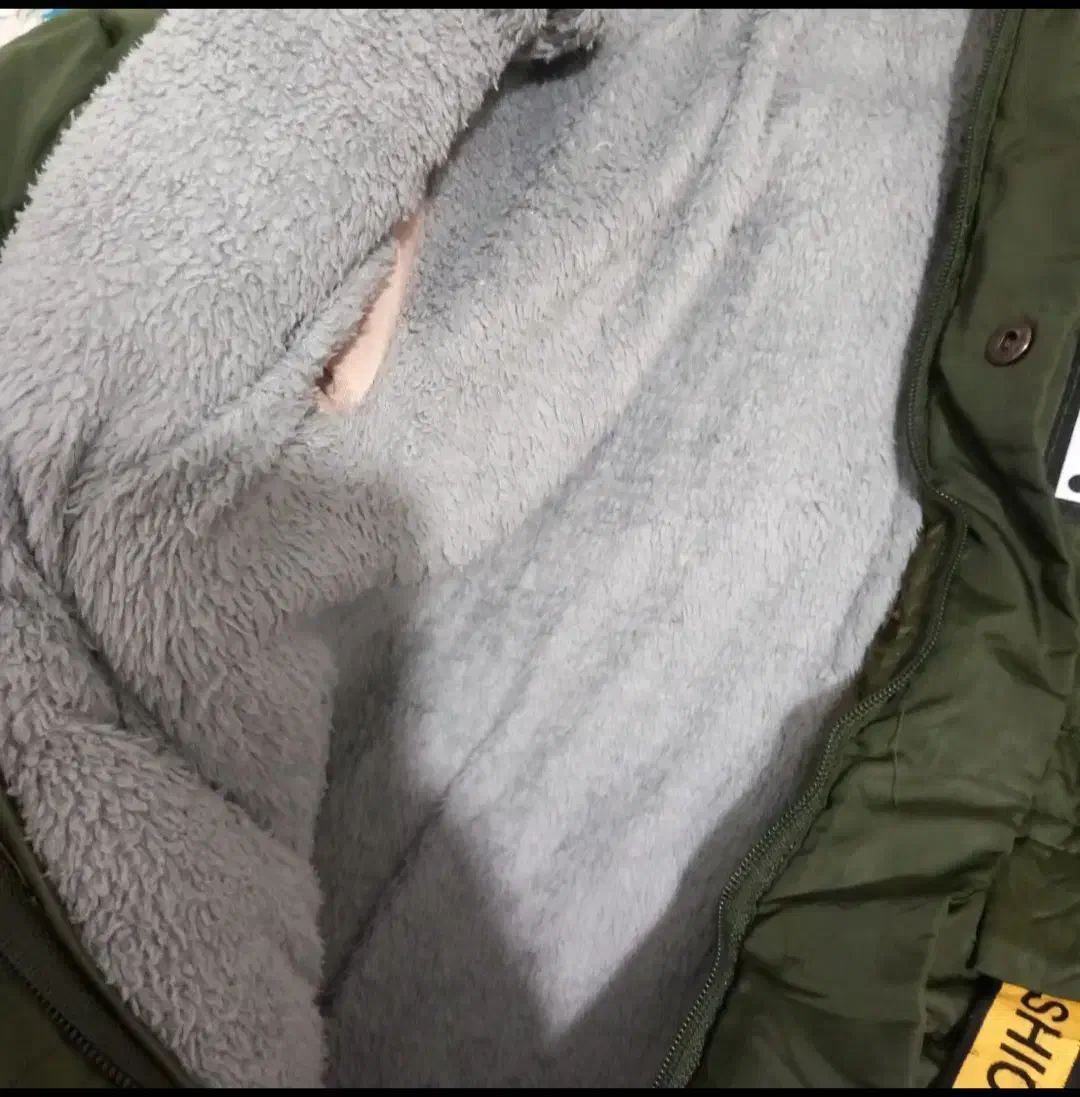 کابشن پسرانه تمیزسالم|لباس|رشت, جماران|دیوار