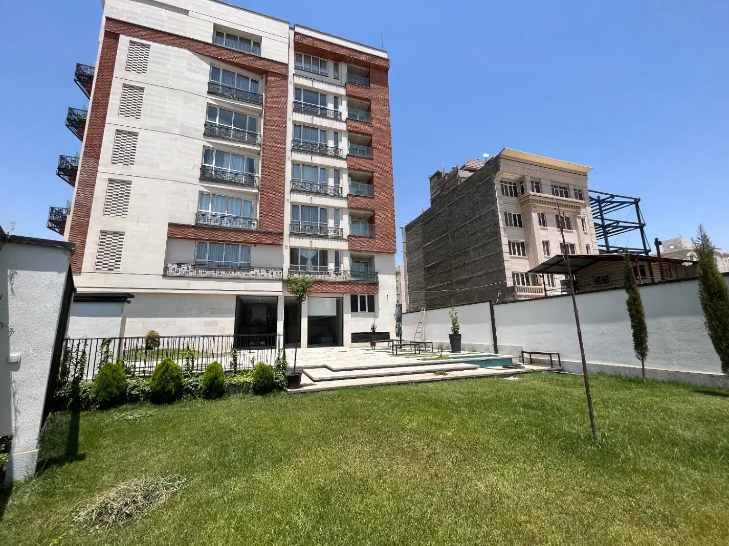 استخدام سرایدار|استخدام سرایداری و نظافت|مشهد, جاهد شهر|دیوار