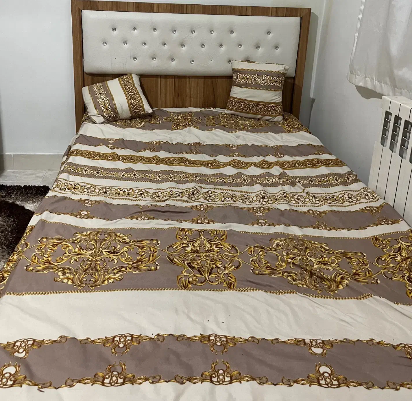 سرویس خواب|تخت و سرویس خواب|زنجان, |دیوار