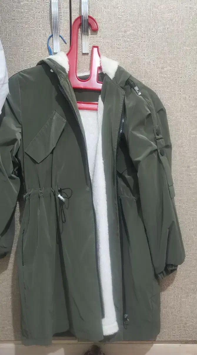 پالتو بارونی کاپشن|لباس|کرج, آق تپه|دیوار