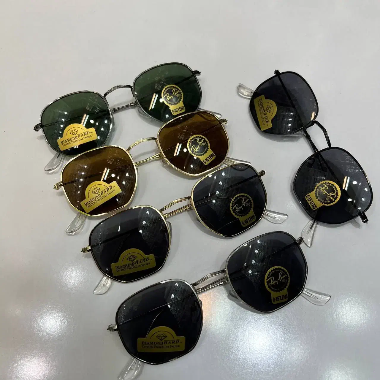 عینک آفتابی خوش صورت|زیورآلات و اکسسوری|مشهد, هفده شهریور|دیوار