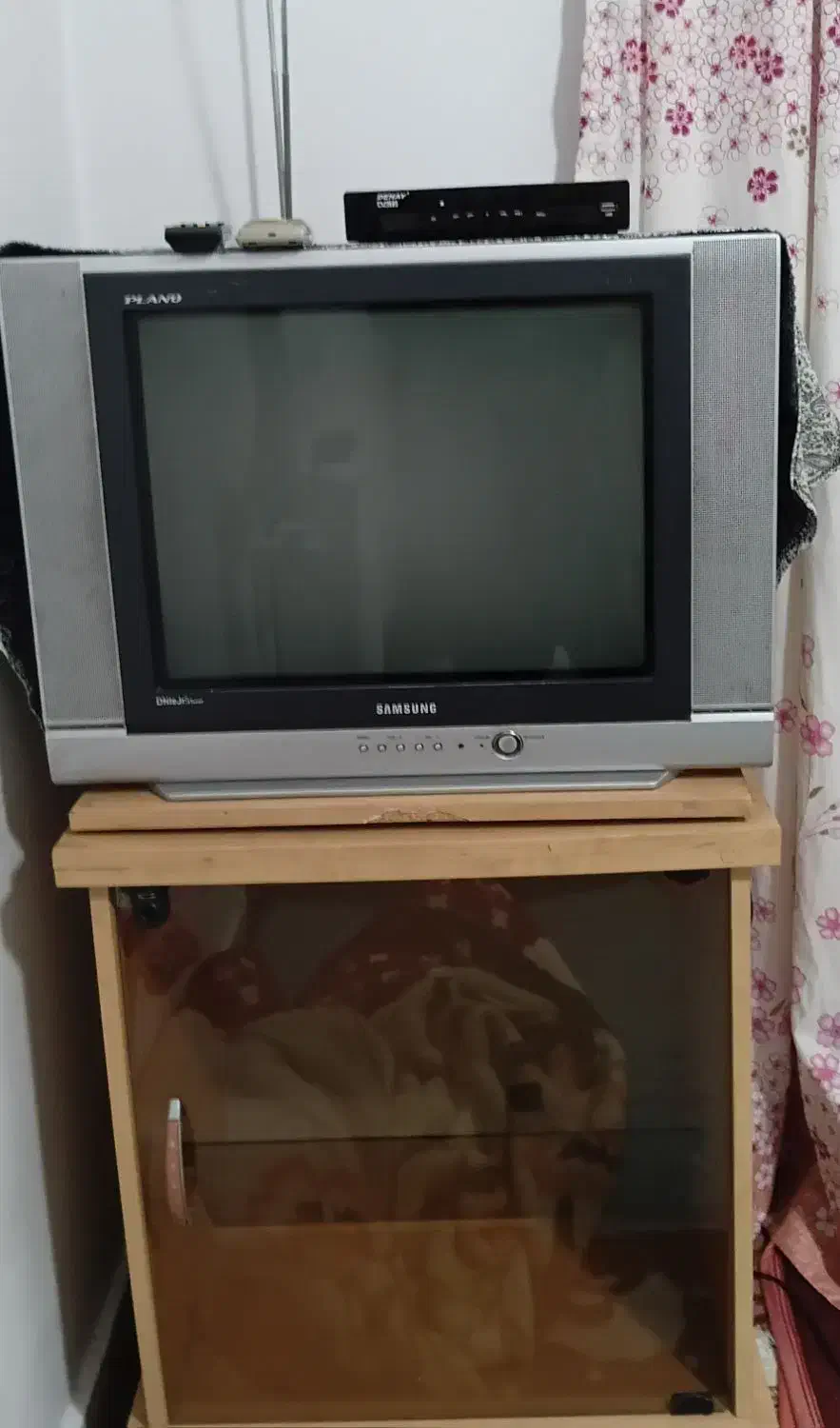 تلویزیون سامسونگ۲۱اینچ|تلویزیون و پروژکتور|رشت, بلوار گیلان|دیوار