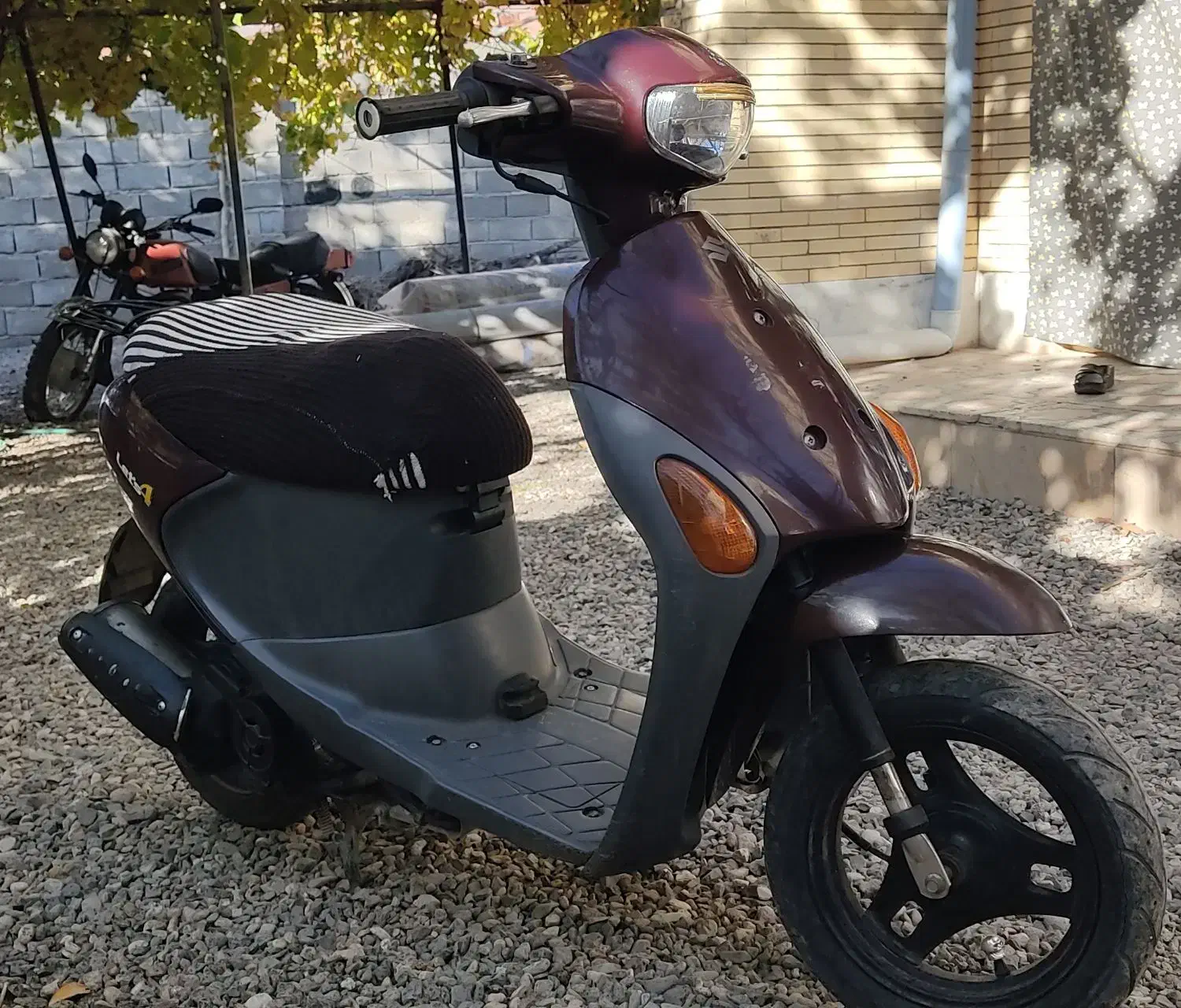 موتور پاکشتی|موتورسیکلت|بافت, |دیوار