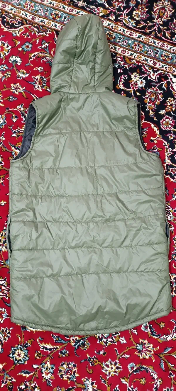 پافر نو|لباس|بروجرد, |دیوار