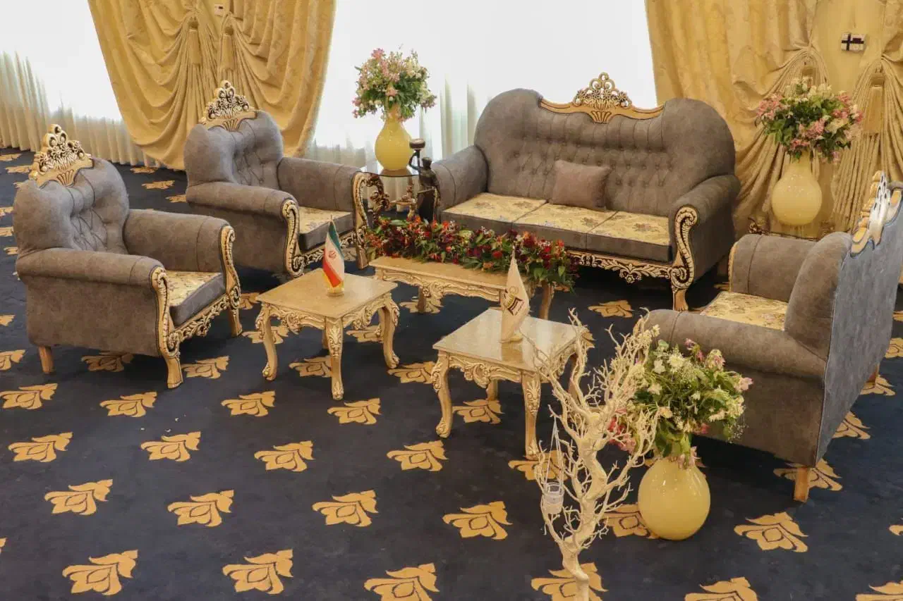 مبل تاجدار النا % بلک فرایدی|مبلمان خانگی و میز عسلی|اصفهان, شهرک شهید منتظری|دیوار