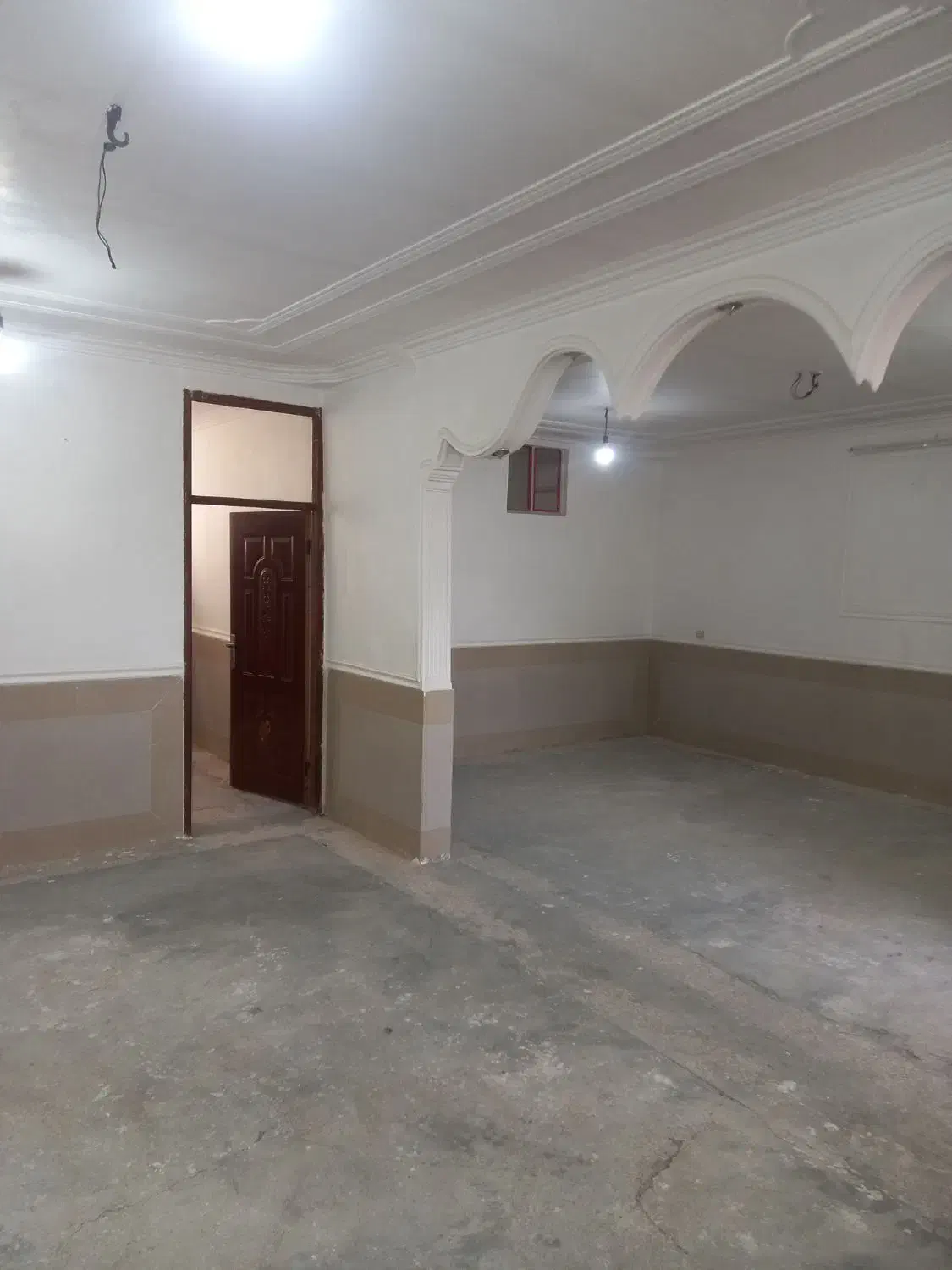 اجاره آپارتمان طبقه اول در مرکز شهر، ۱۱۰ متر|اجارهٔ آپارتمان|زابل, |دیوار