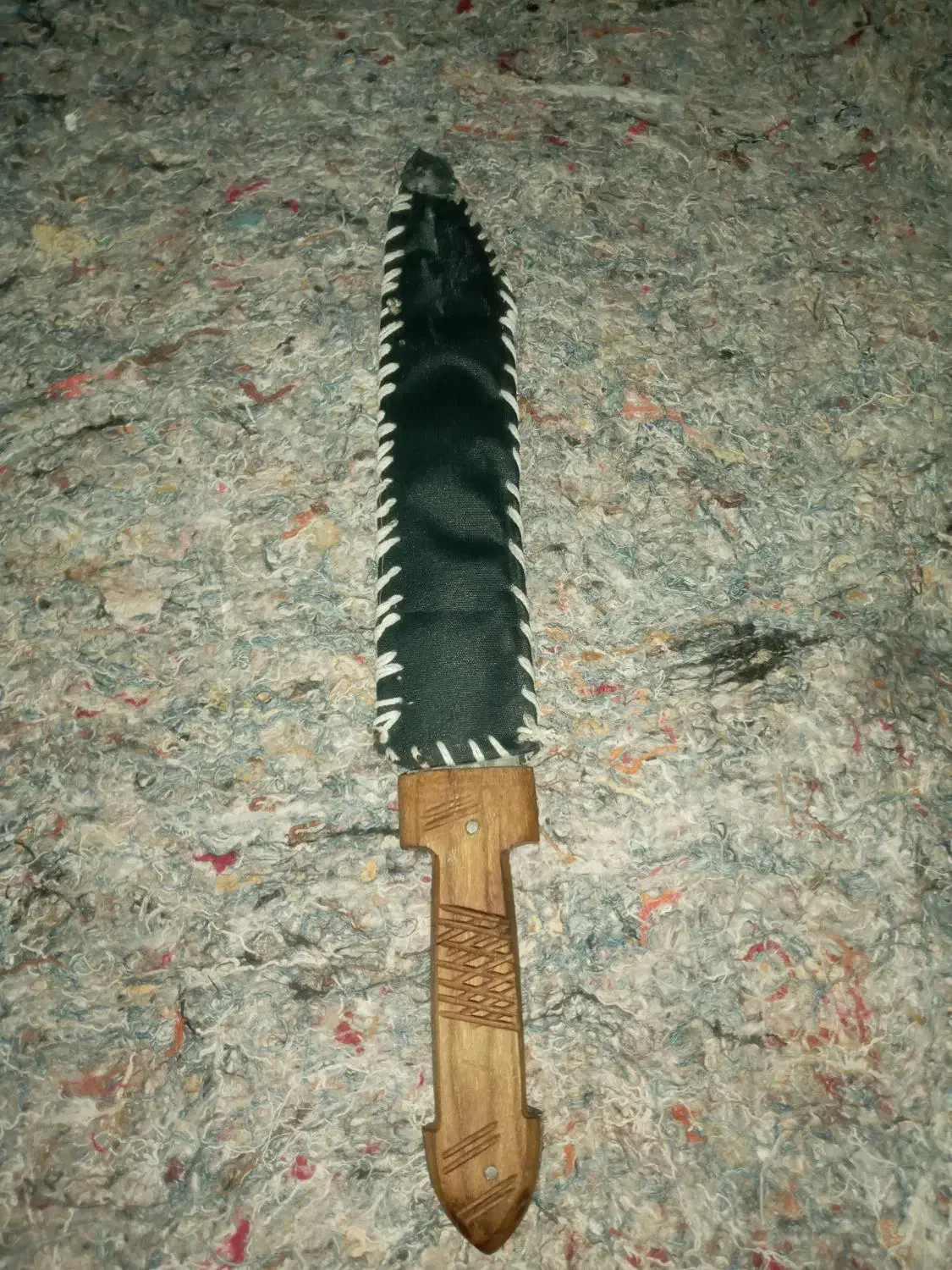 چاقو بزرگ|کلکسیون اشیاء عتیقه|خوی, |دیوار