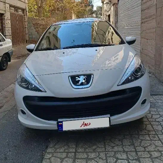 پژو 207 پانا اتومات ارتقا 1403 سفید|خودرو سواری و وانت|کرج, باغستان|دیوار