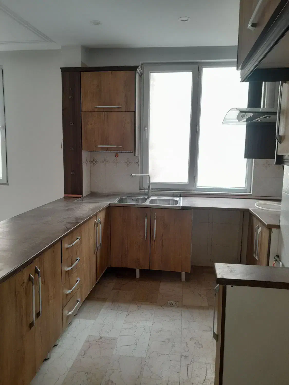 کابینت و کمد در حد نو|مصالح و تجهیزات ساختمان|تهران, دردشت|دیوار