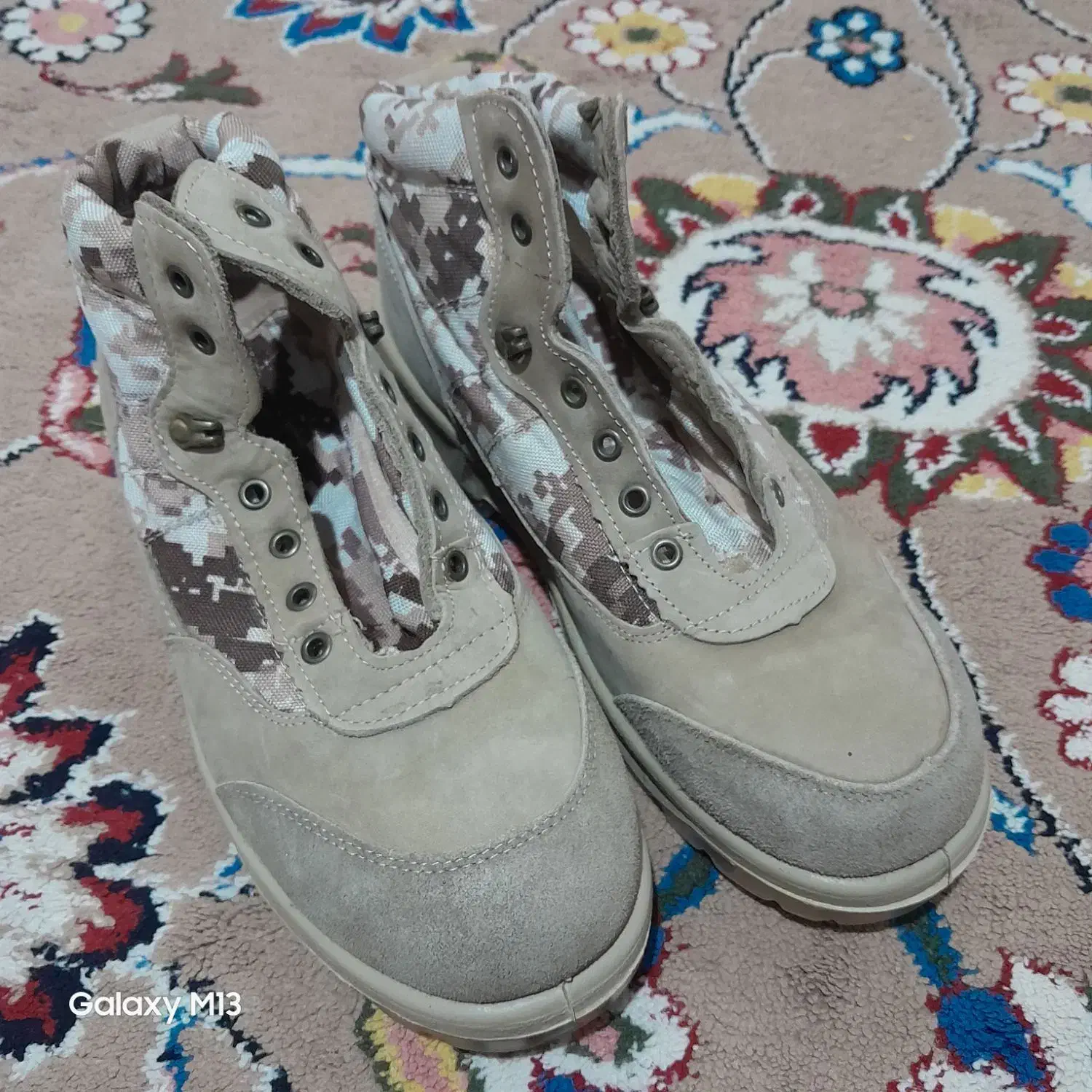 پوتین عملیاتی|کیف، کفش، کمربند|ایرانشهر, |دیوار