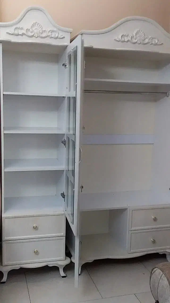 کمد|جاکفشی، کمد، دراور|کرج, حصارک بالا|دیوار