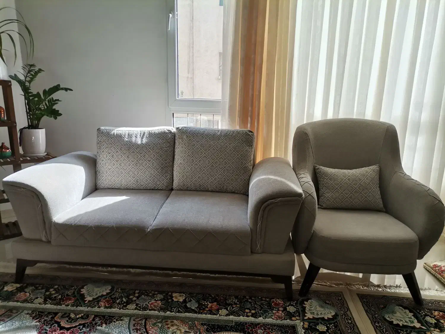 مبل ۷نفره|مبلمان خانگی و میز عسلی|مشهد, الهیه|دیوار