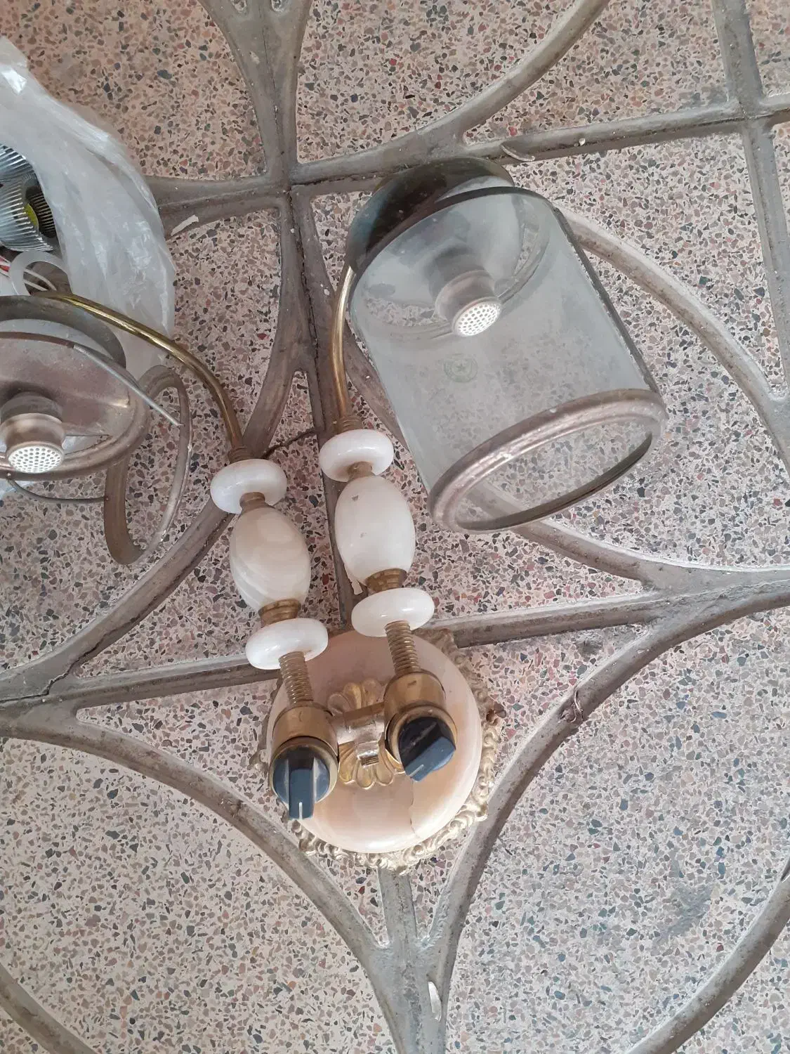 هالوژن و  چراغ گازی|لوستر و چراغ آویز|شیراز, اصلاح‌نژاد|دیوار