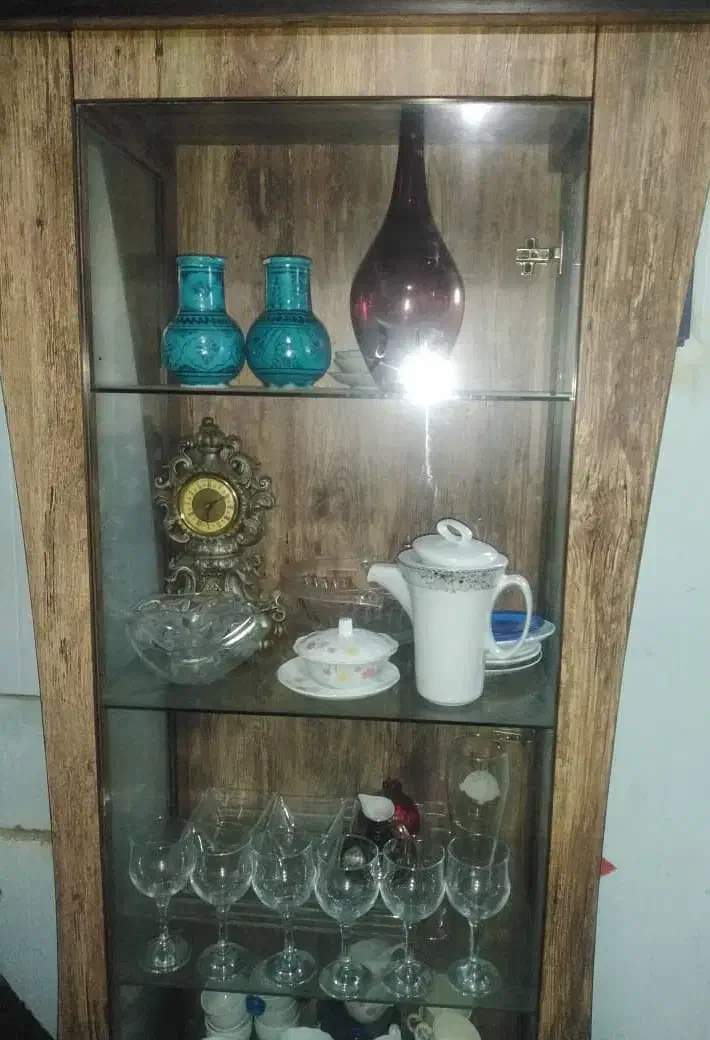 ویترین|بوفه، ویترین، کنسول|صدرا-فارس, فاز ۱|دیوار