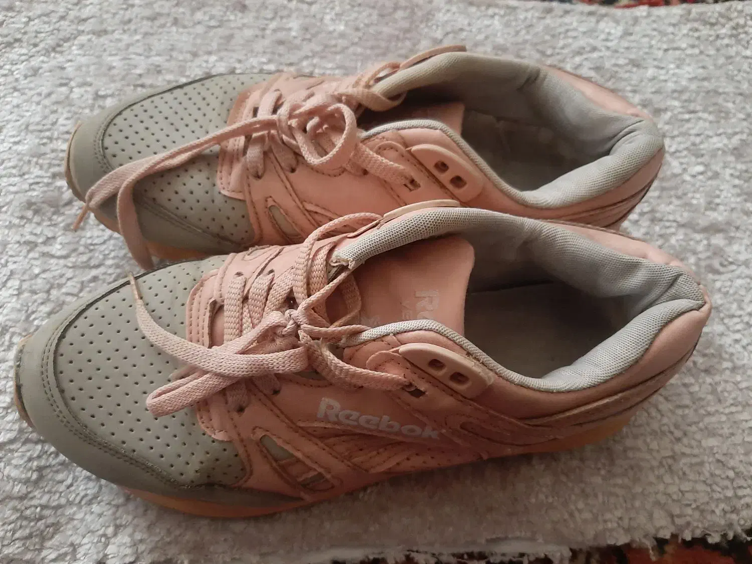 کفش کتونی|کیف، کفش، کمربند|ارومیه, |دیوار