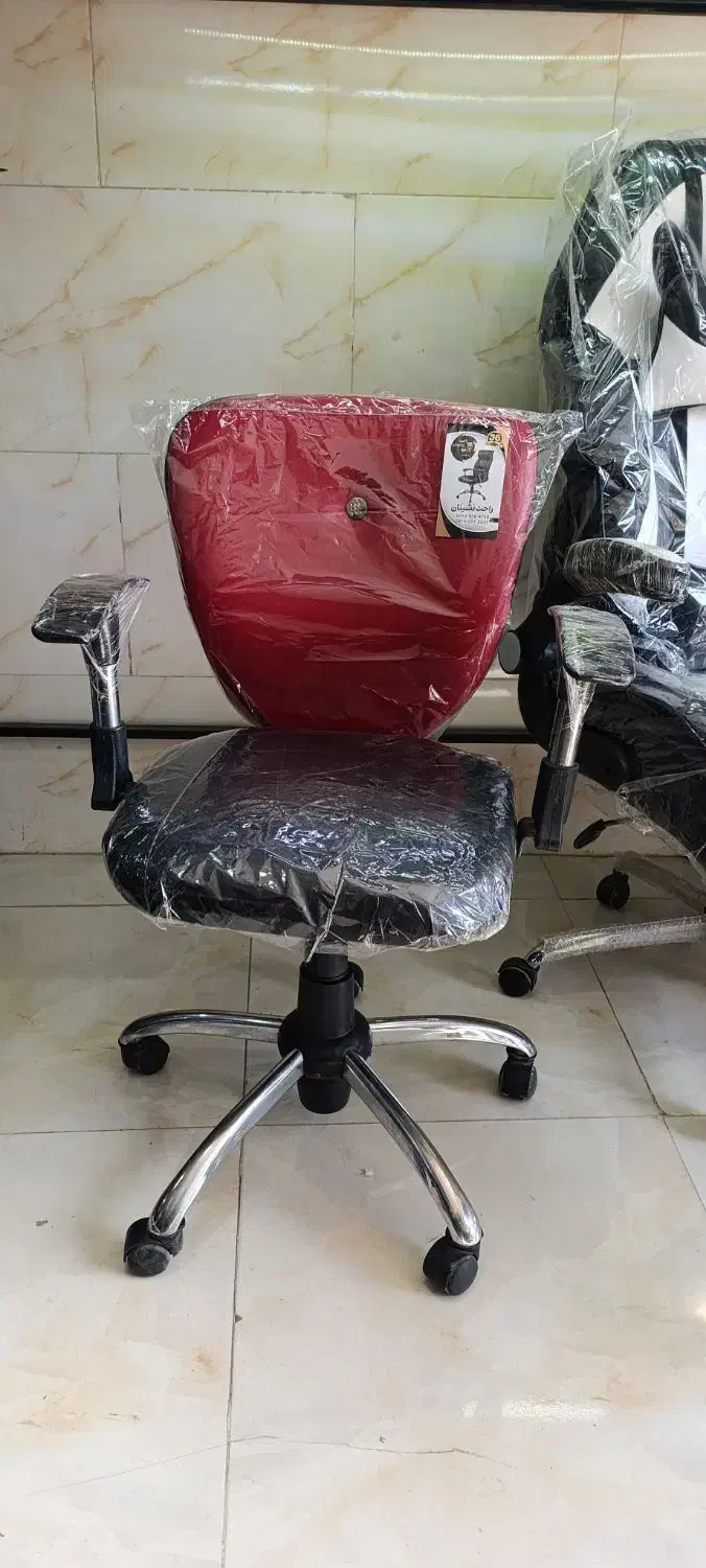 صندلی جکدار راحتیران|دفتر کار|قم, کلهری|دیوار