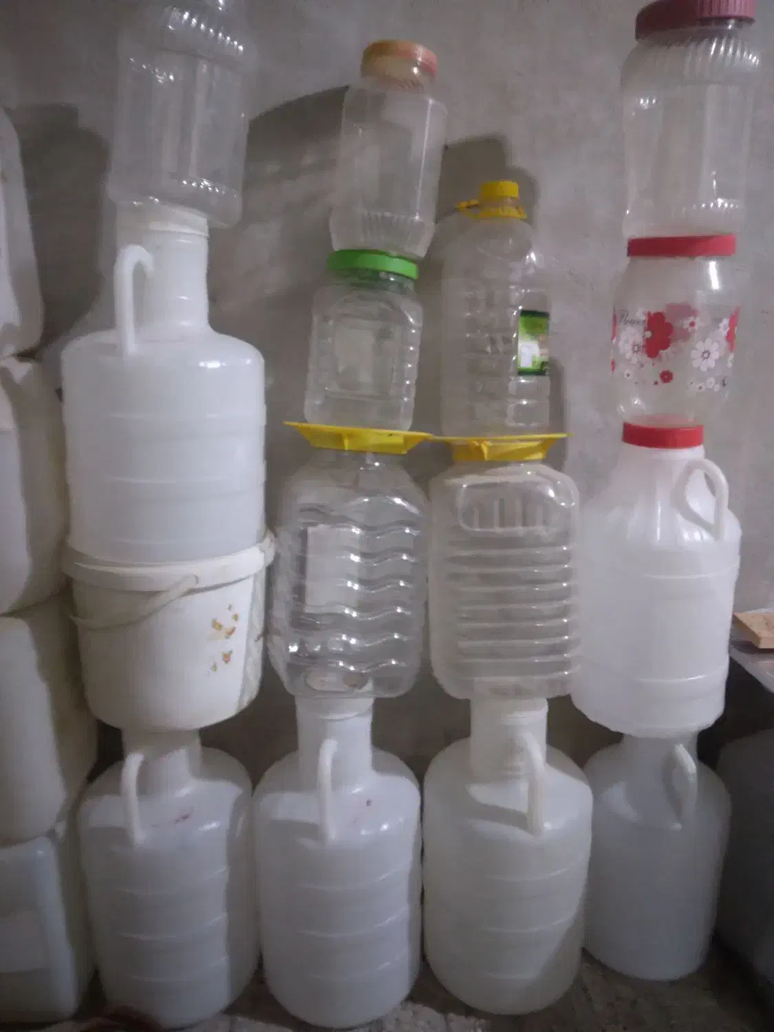 دبهسوسوخیارشور|ظروف نگهدارنده، پلاستیکی، یکبارمصرف|مشهد, رسالت|دیوار