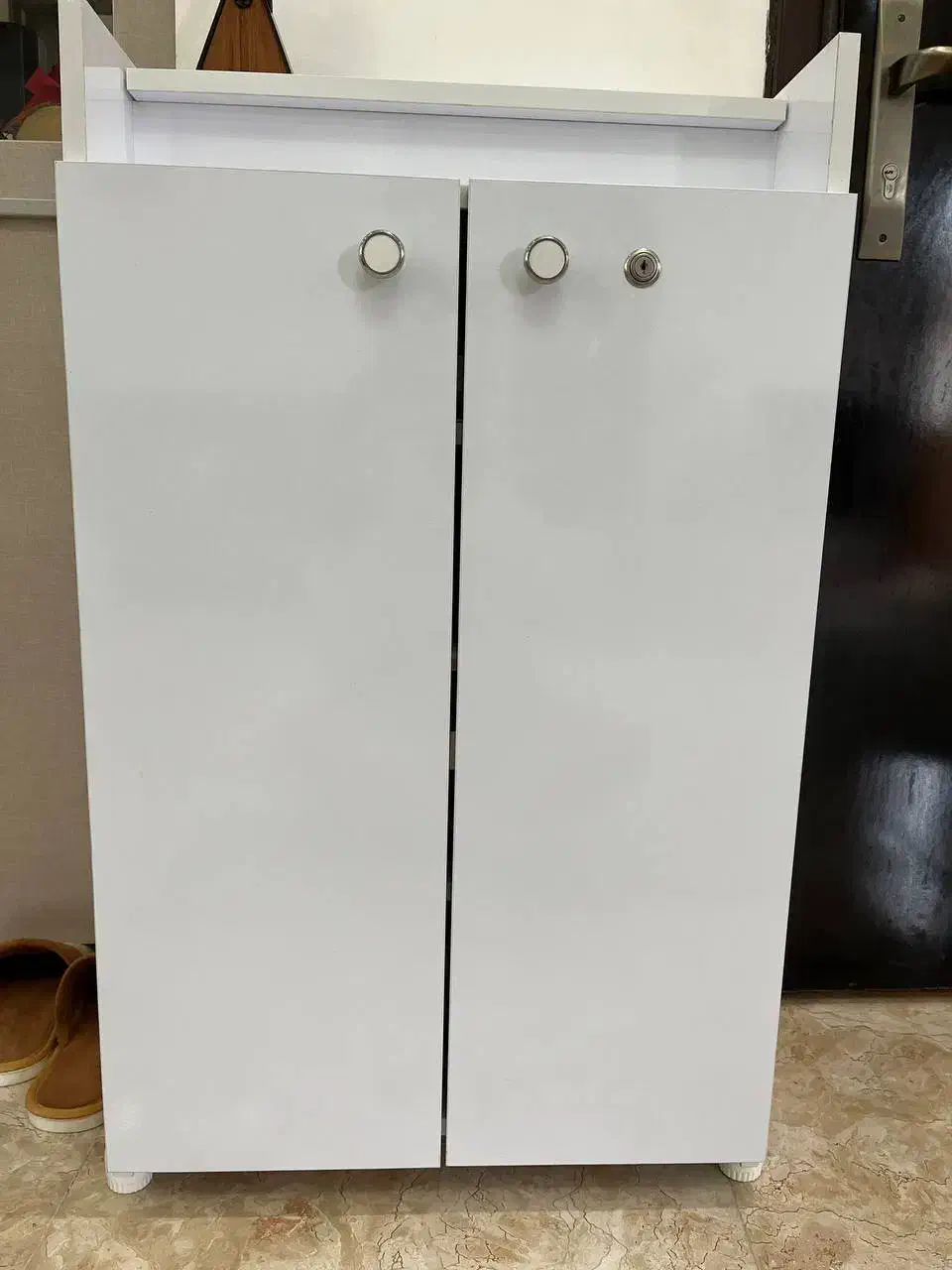 جا کفشی نو اصلن استفاده نشده|جاکفشی، کمد، دراور|رشت, پاستوریزه|دیوار