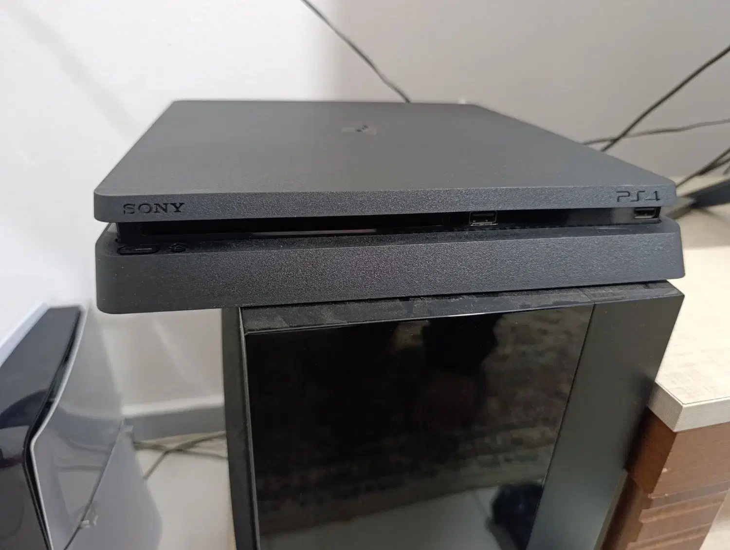ps4 slim 1 tb|کنسول، بازی ویدئویی و آنلاین|شیراز, معالی‌آباد|دیوار