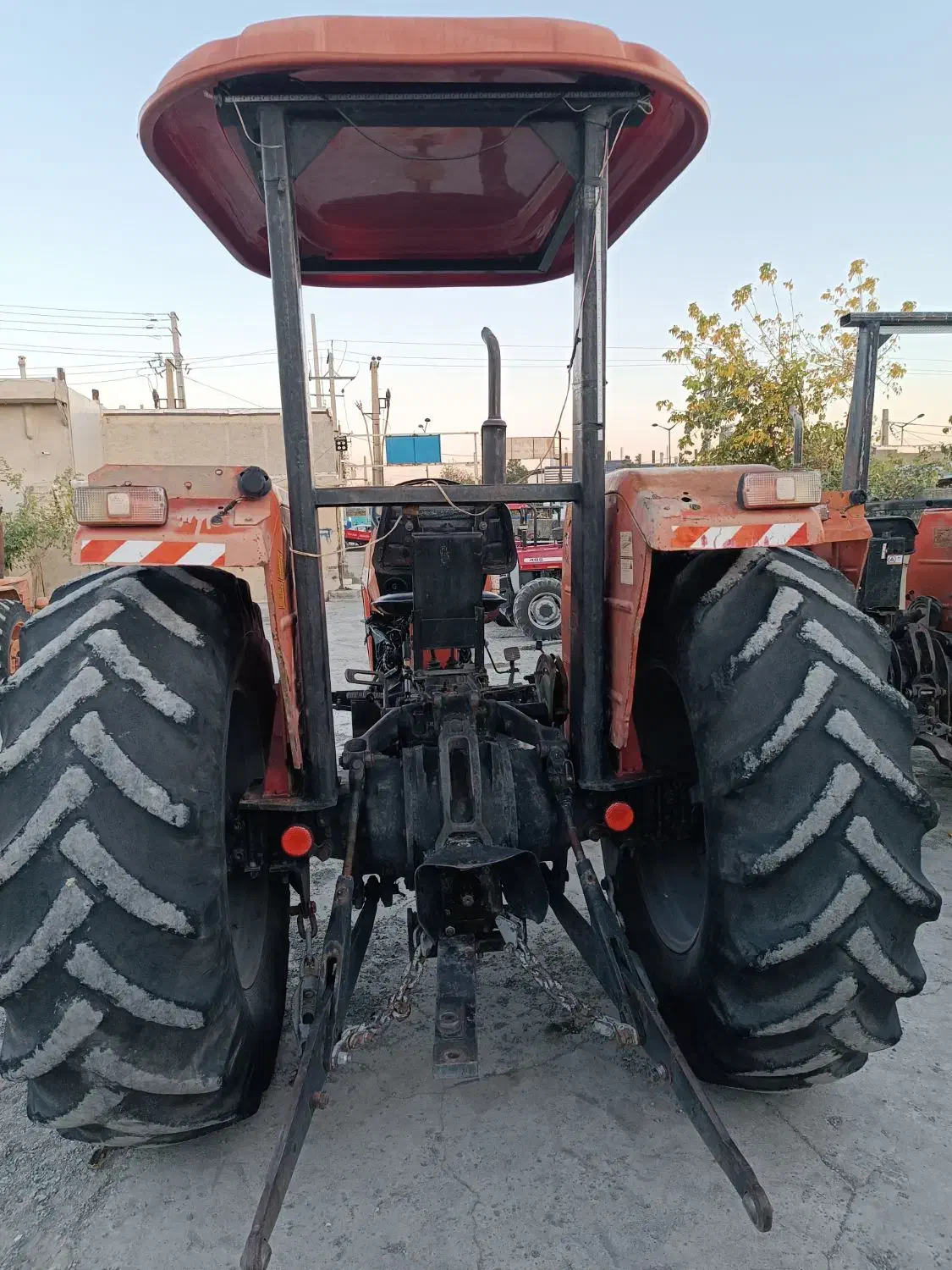 دو دستگاه تراکتور 285 و 475|خودرو سنگین|کامیاران, |دیوار