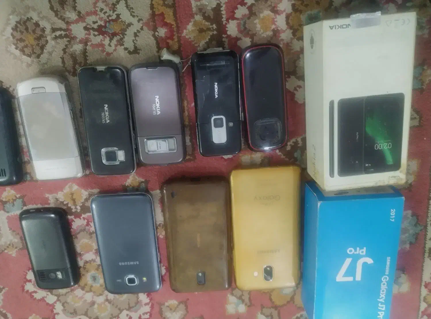 موبایل نیاز به تعمیر|موبایل|تهران, آذری|دیوار