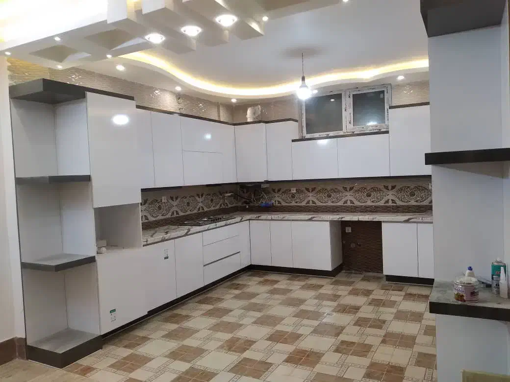 همکف حیاط دار شیک کلید اول|اجارهٔ آپارتمان|شهرضا, |دیوار