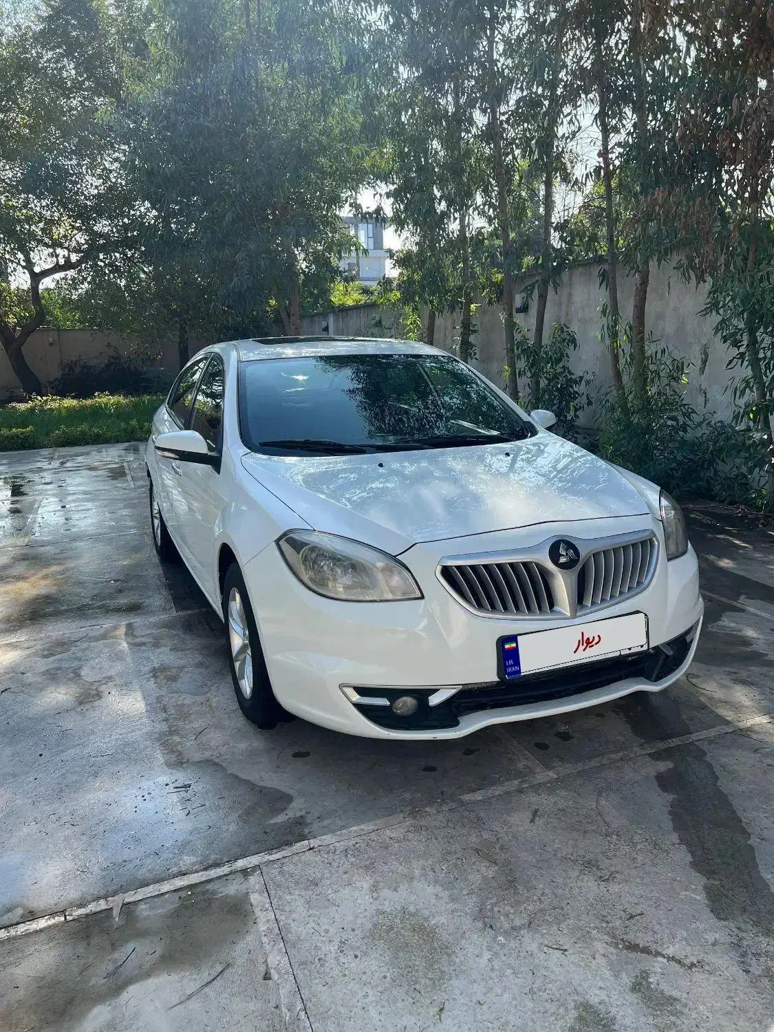 برلیانس ۳۳۰‌مدل۹۷ اتوماتیک موتوربزرگ کم‌کار|خودرو سواری و وانت|ارومیه, |دیوار