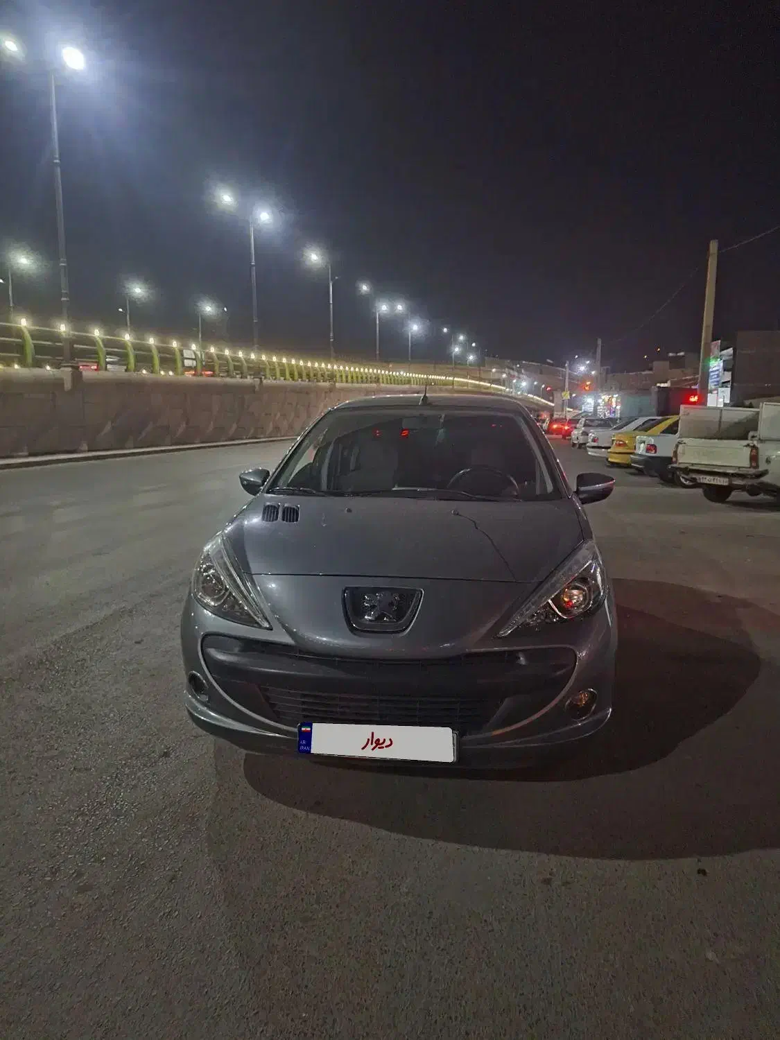 پژو ۲۰۷|خودرو سواری و وانت|همدان, |دیوار