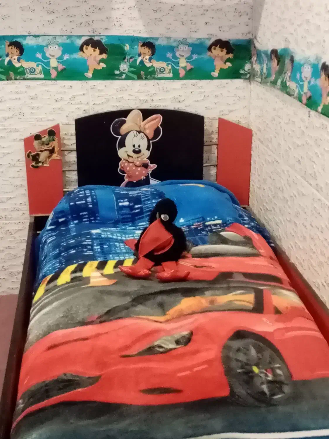 تخت وکمد و ویترین|تخت و سرویس خواب|نیشابور, امام خمینی|دیوار