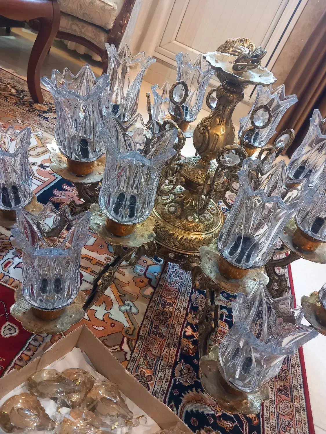 لوستر ۸ شاخه ۱۶ شعله برنزی سنگین|لوستر و چراغ آویز|تبریز, |دیوار