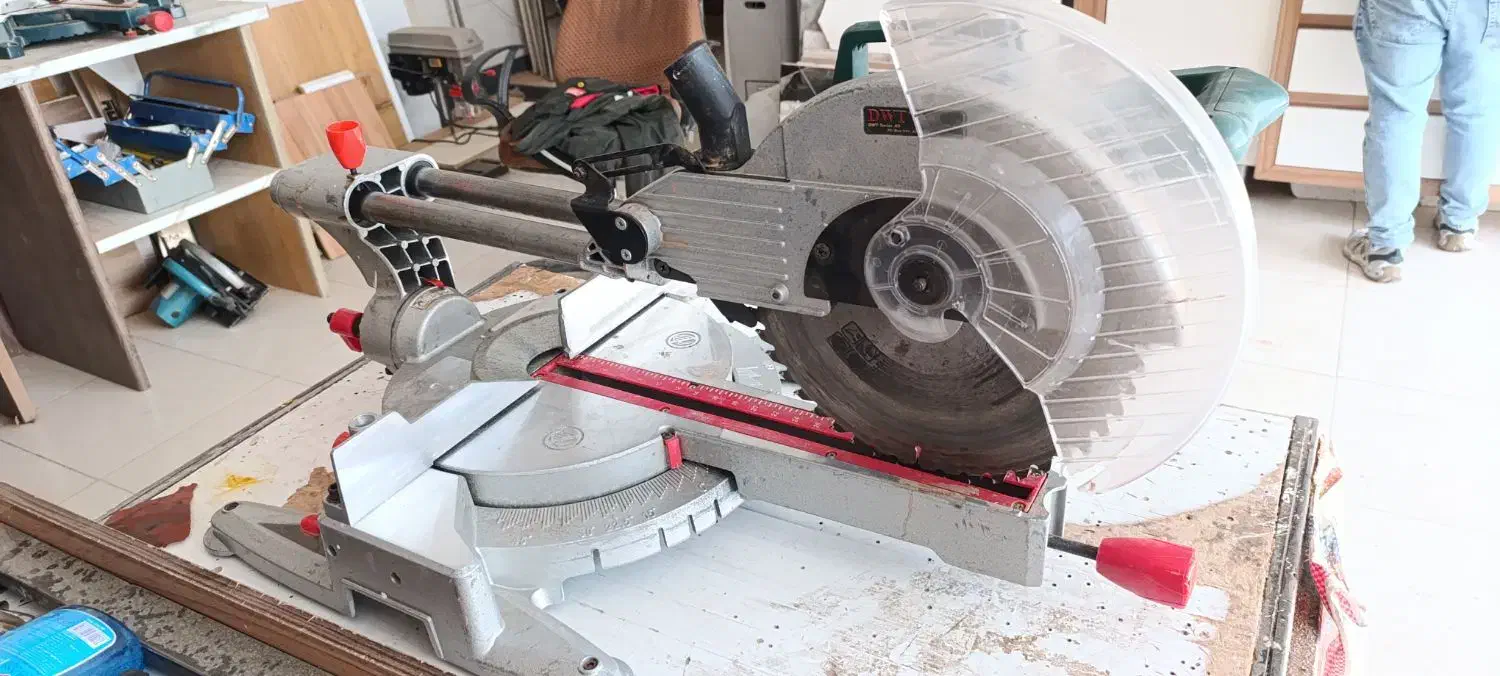 فارسی بر|ابزارآلات|مرند, |دیوار