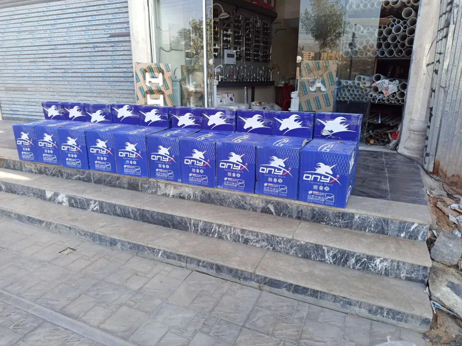 پخش عمده چینی آلات بهداشتی توالت فرنگی انیکس|لوازم سرویس بهداشتی|شیراز, زرهی|دیوار