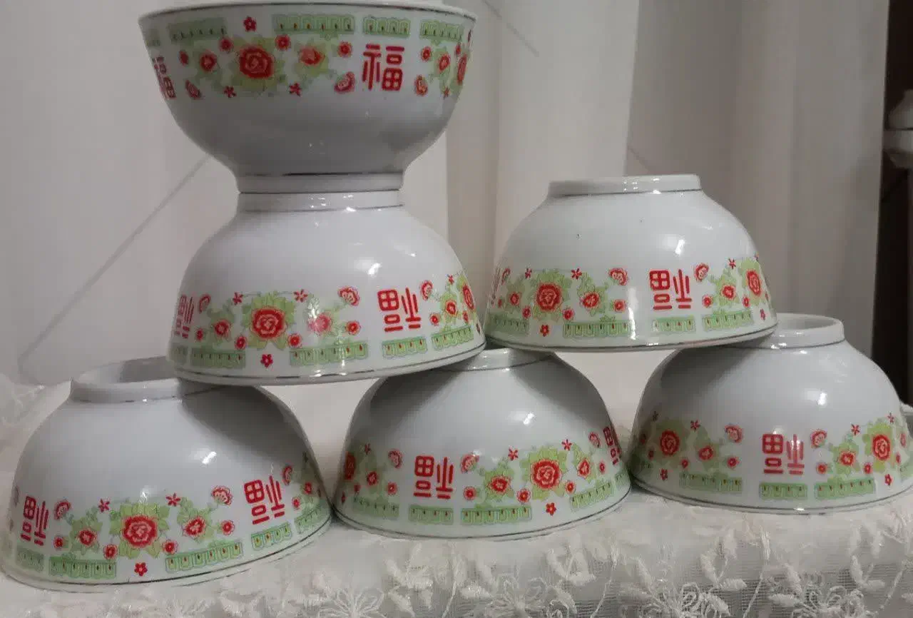 انتیک|ظروف سرو و پذیرایی|اصفهان, سروستان|دیوار