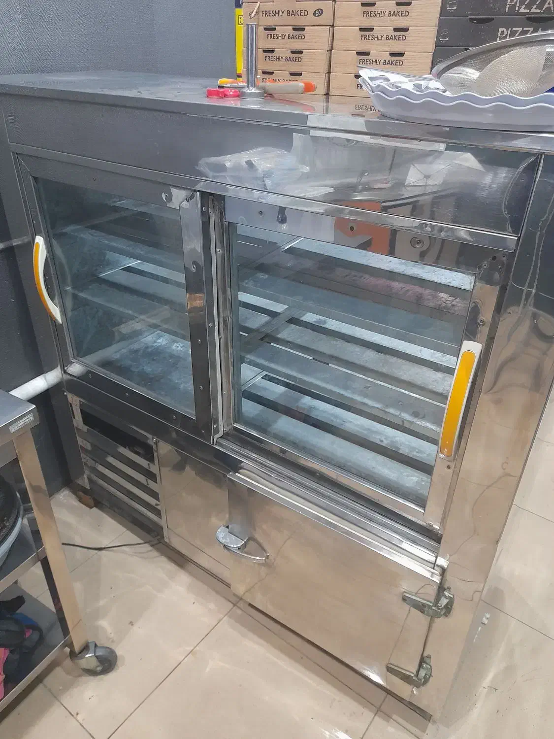 یخچال ویترینی|بوفه، ویترین، کنسول|تالش, هشتپر|دیوار