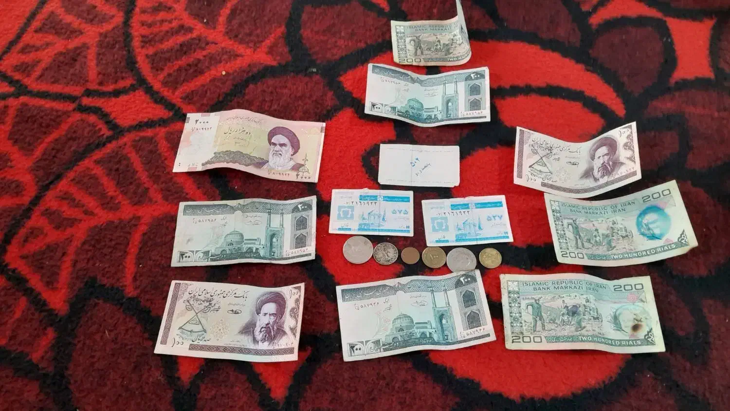این پول و سکه قدیمی|کلکسیون سکه، تمبر، اسکناس|شیراز, کوشک میدان|دیوار