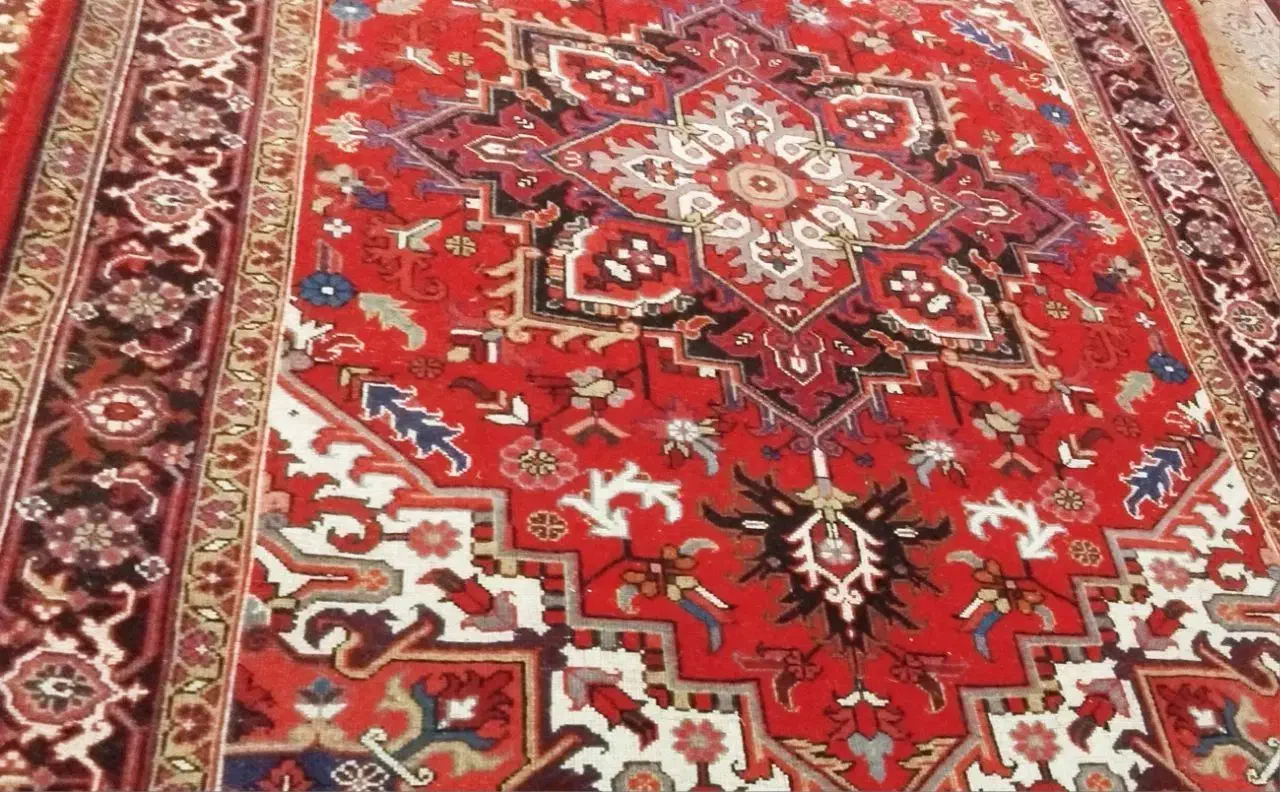 فرش دستباف آلوار|فرش|بستان آباد, |دیوار