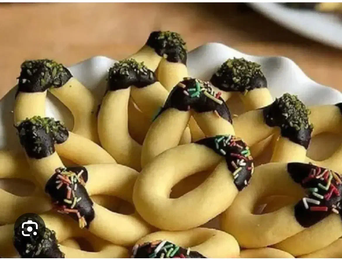 استاد کار نونپز در کارگاه قنادی نیازمندیم|استخدام خدمات فروشگاه و رستوران|خسروشاه, |دیوار