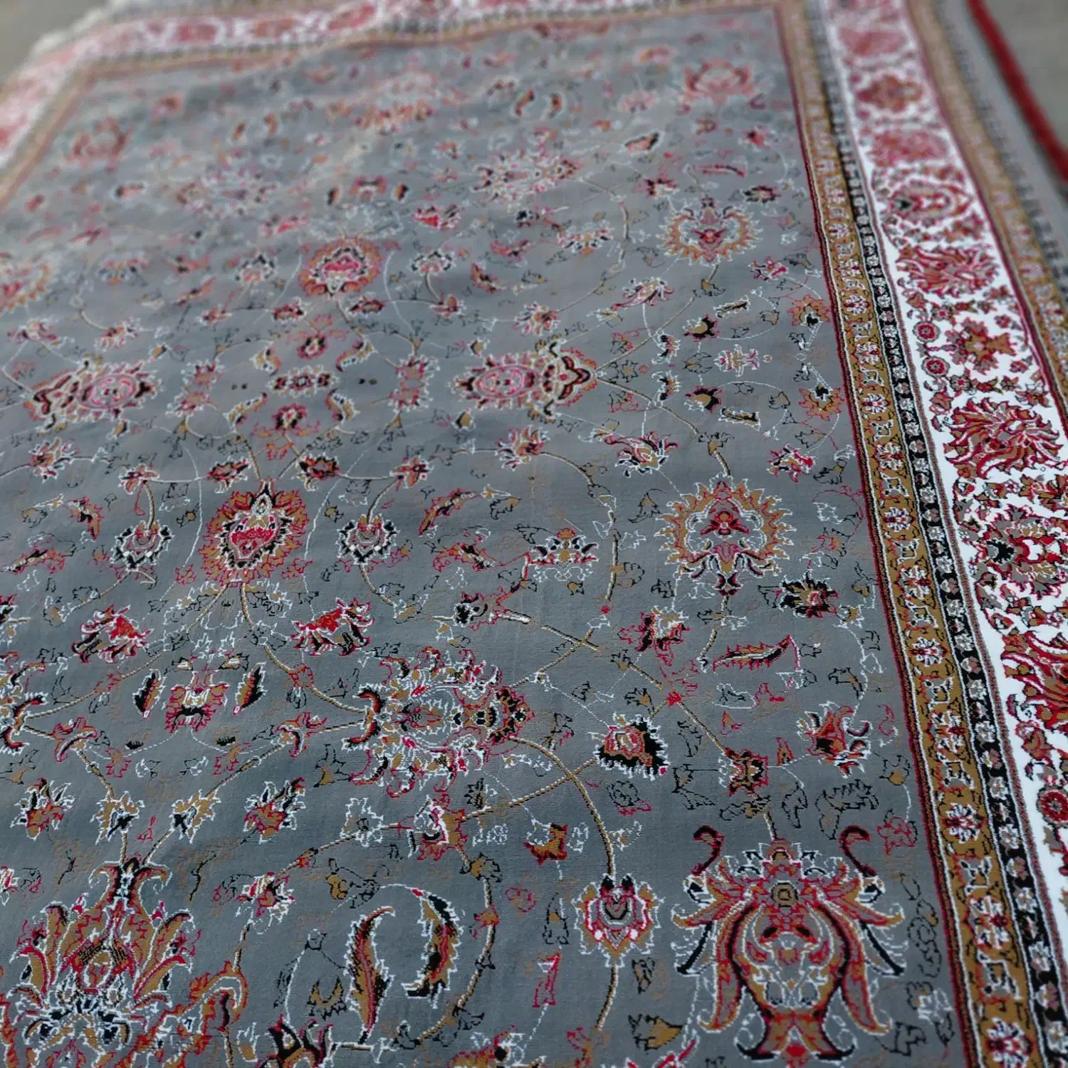 فرش|فرش|نیشابور, بنیاد شهید|دیوار